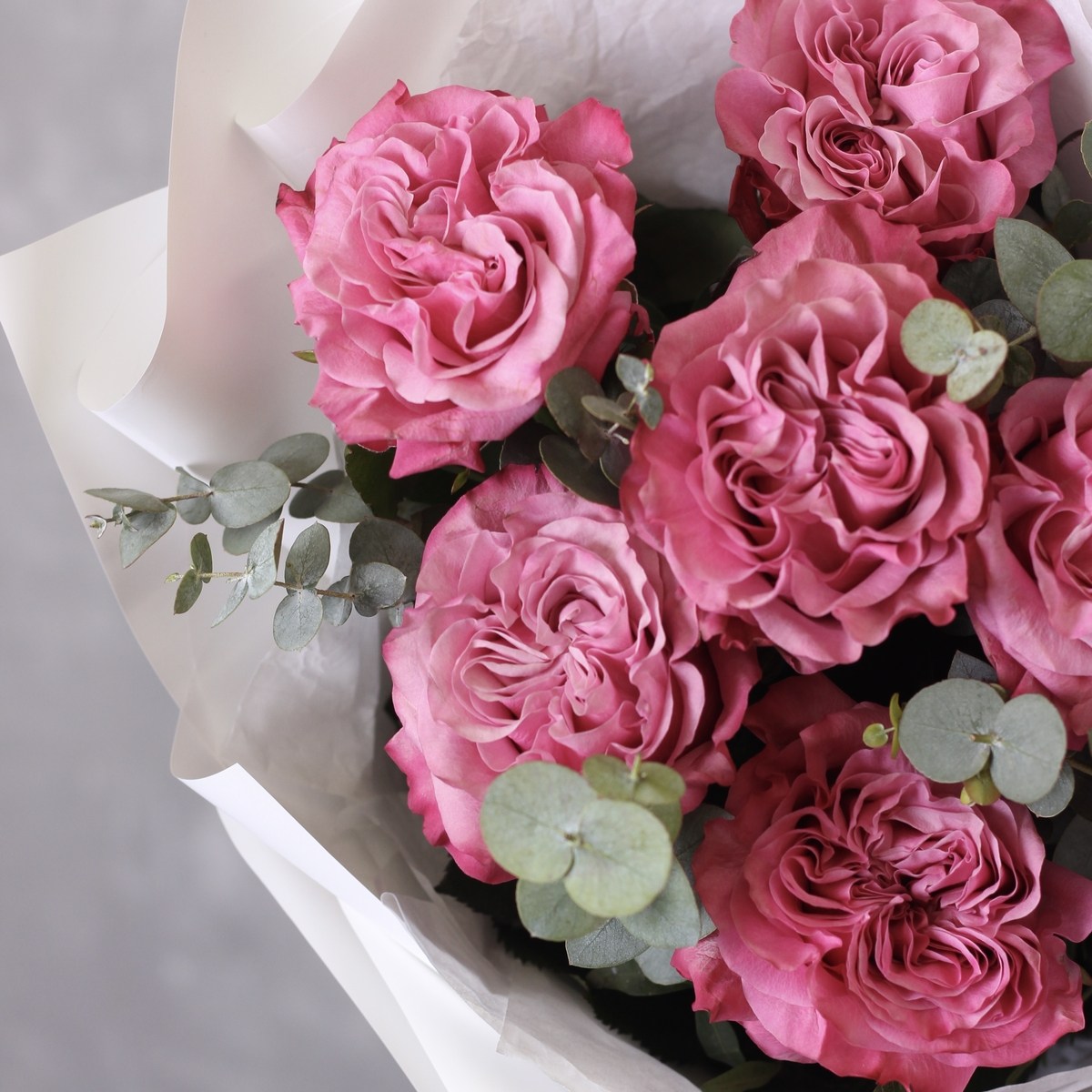 buket s sirenevoj rozoj 173